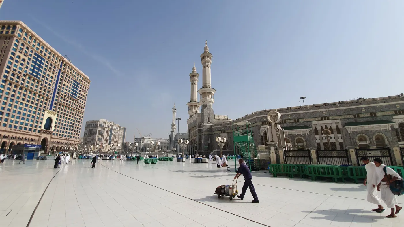 What to Pack for Umrah: A Complete Checklist